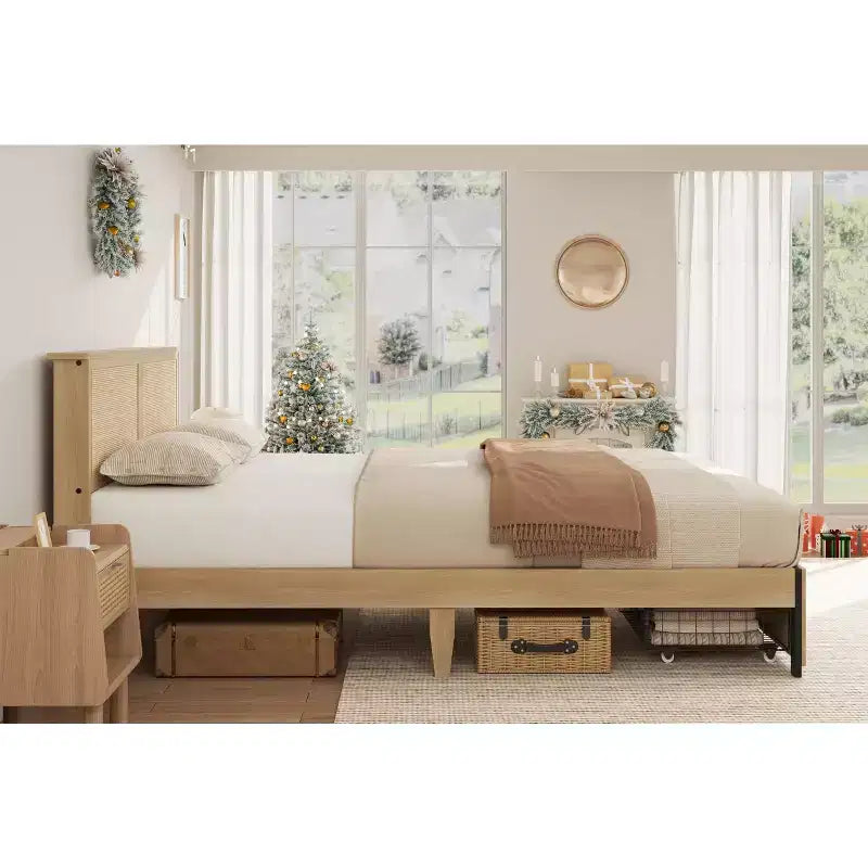 Struttura letto a piattaforma matrimoniale in rattan naturale con cassetti portaoggetti, doghe in legno | 1 persona