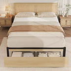 Struttura letto a piattaforma matrimoniale in rattan naturale con cassetti portaoggetti, doghe in legno | 1 persona