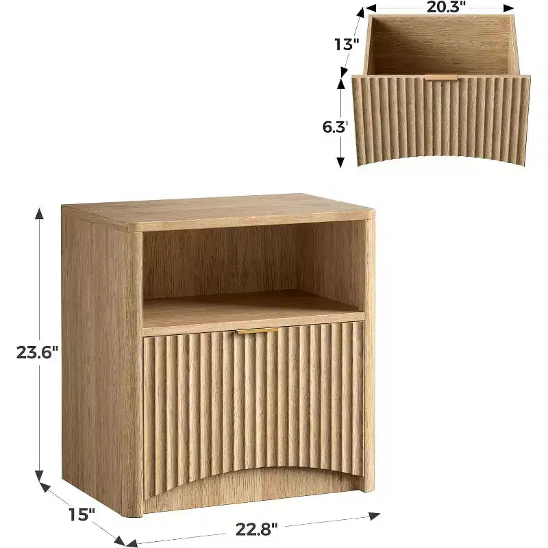 Comodino scanalato in rovere naturale con cassetto e ripiano aperto, 1 pezzo / 2 pezzi