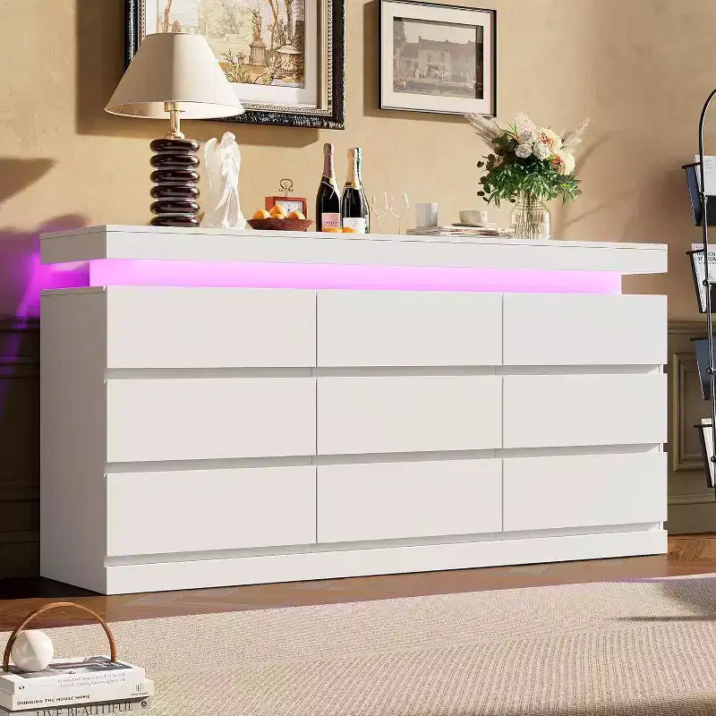 Cassettiera moderna 63" in bianco e nero a 9 cassetti con luci LED e stazione di ricarica