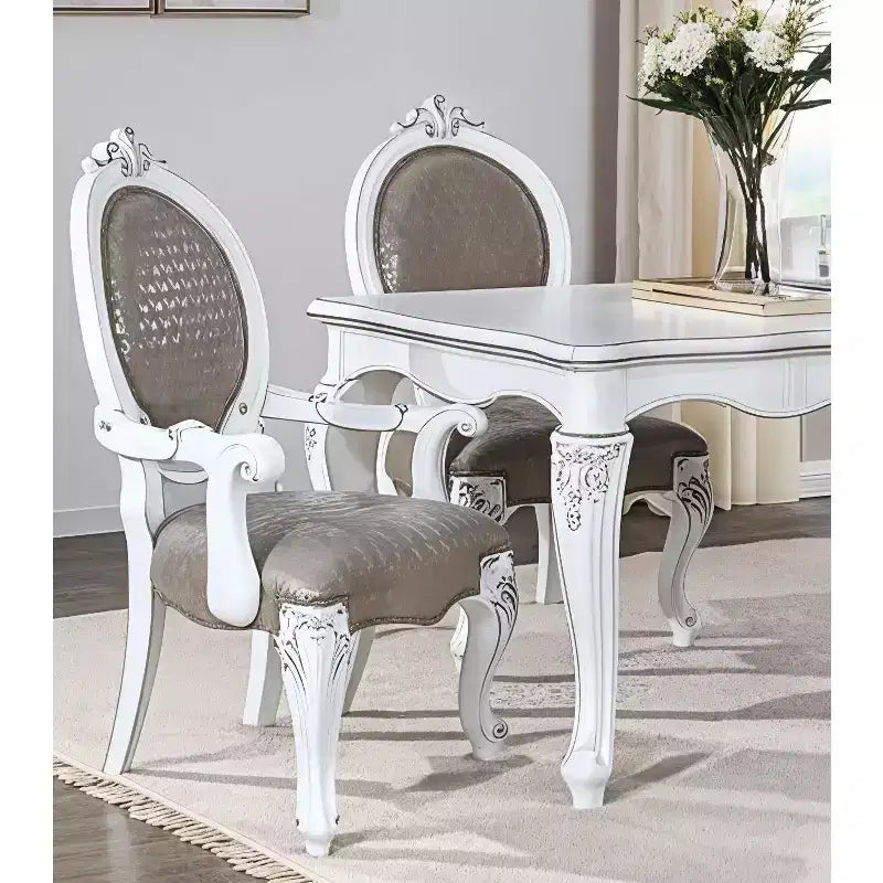 Sedia da pranzo King Louis in ecopelle grigia e bianca, set da 2