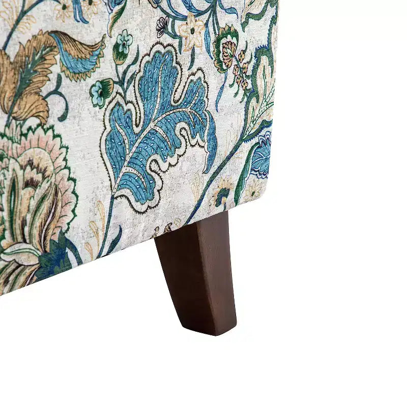 Poltrona a pozzetto con rifiniture borchiate, vari colori, set da 2, 1 posto