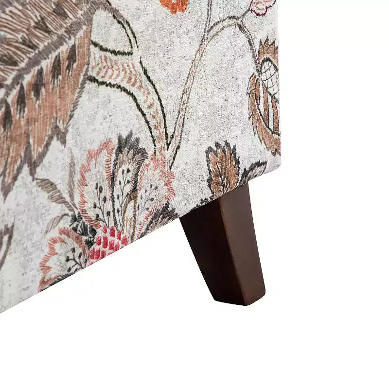 Poltrona a pozzetto con rifiniture borchiate, vari colori, set da 2, 1 posto